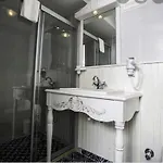 The White Hotel 2*