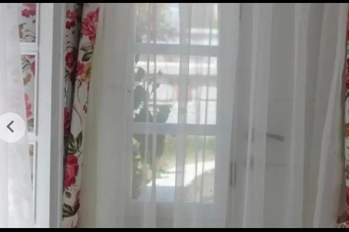 The White Αλακάτι